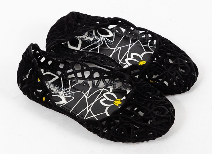 کفش دخترانه روفرشی مخملی