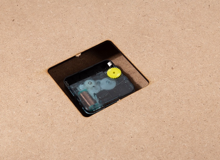 ساعت دیواری طرح Beauti