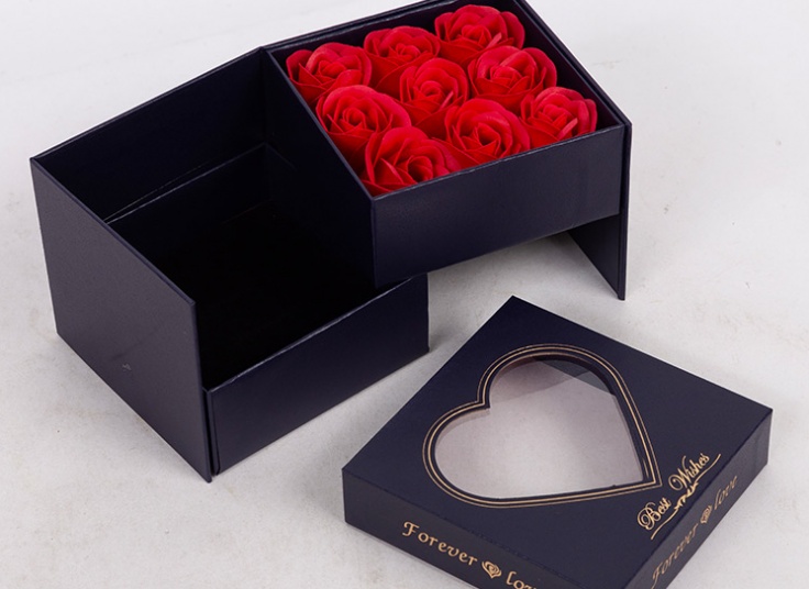 باکس گل کادوئی