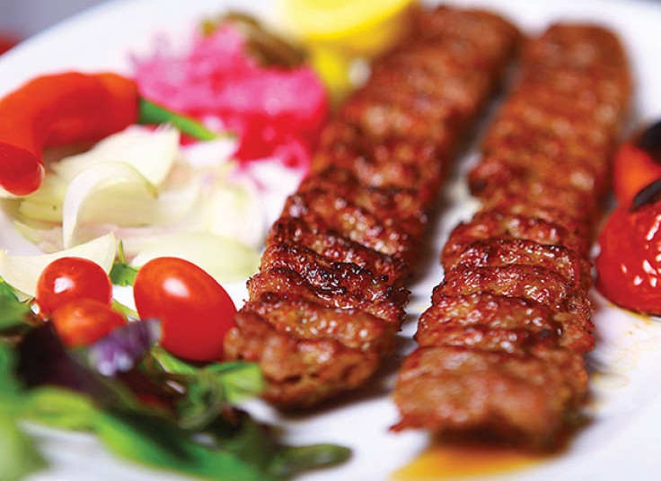 غذای لذیذ و ایرانی رستوران آذربایجان