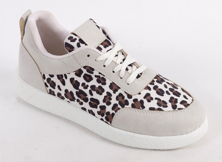 کتانی اسپرت پلنگی