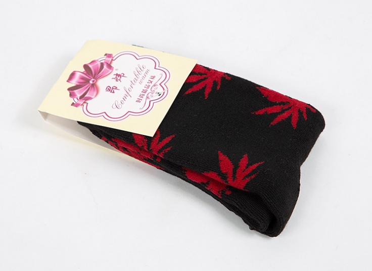 جوراب زمستانی زنانه