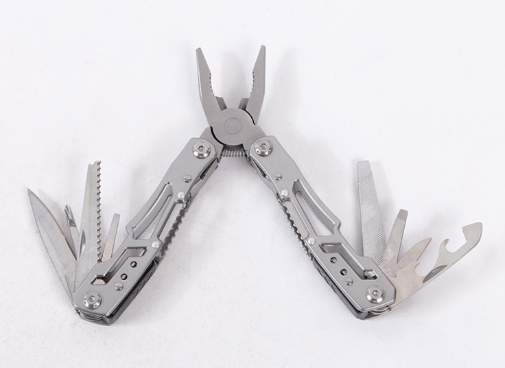 ابزار چند کاره کمپینگ