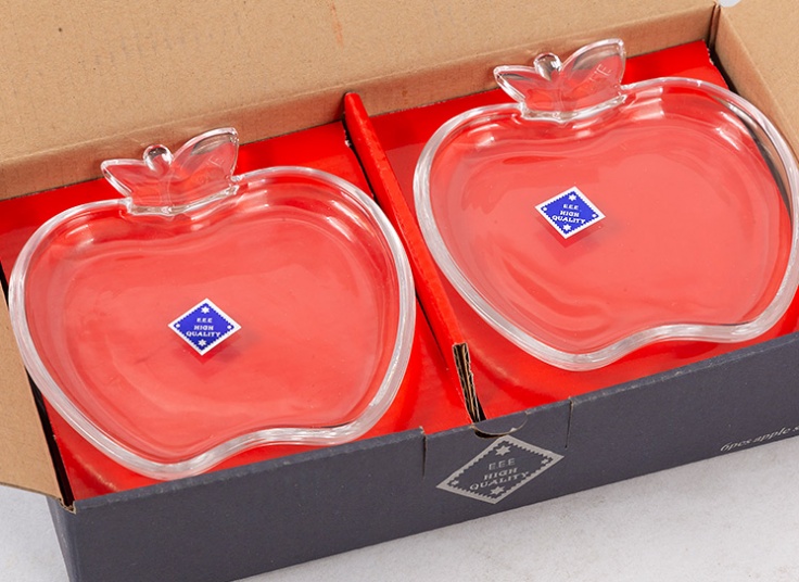 زیرلیوانی بلور طرح سیب