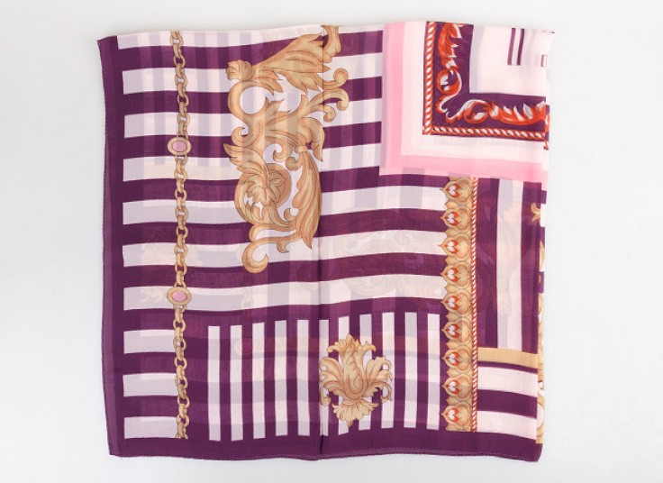 روسری حریر Fendi