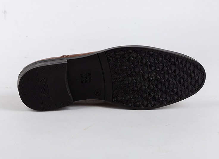 کفش چرمی هشت ترک مردانه