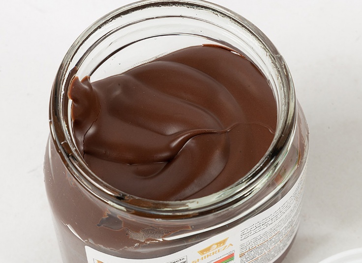 کرم کاکائو و نخودچی شیر رضا