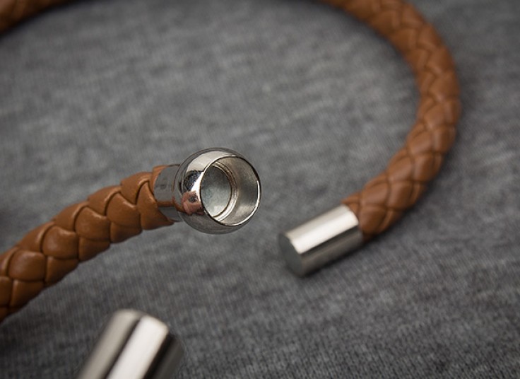 دستبند چرم حصیری