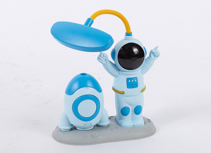 چراغ مطالعه طرح آدم فضایی