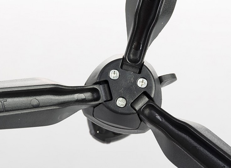 سه پایه نگهدارنده YUNTENG