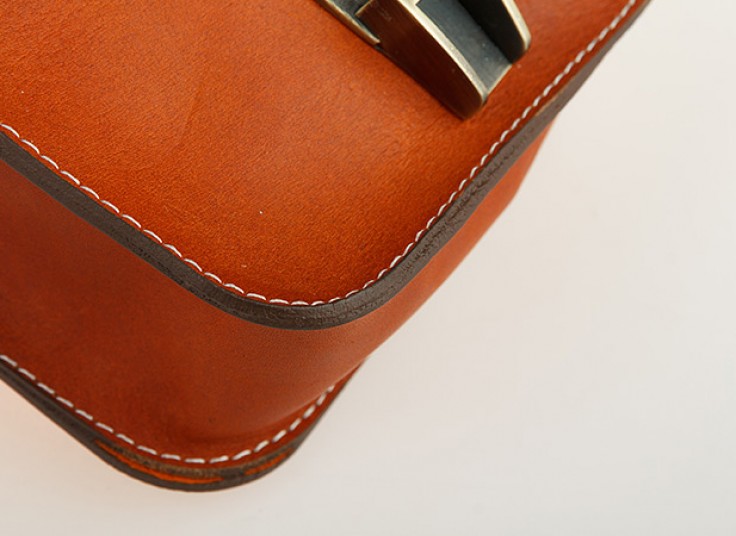 کیف دست دوز چرم طرح Massimo Dutti