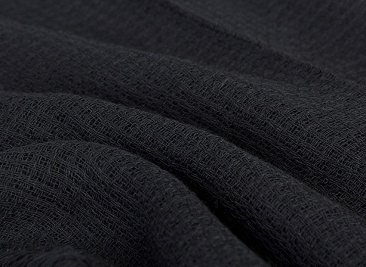 شال مشکی Lantern Moon