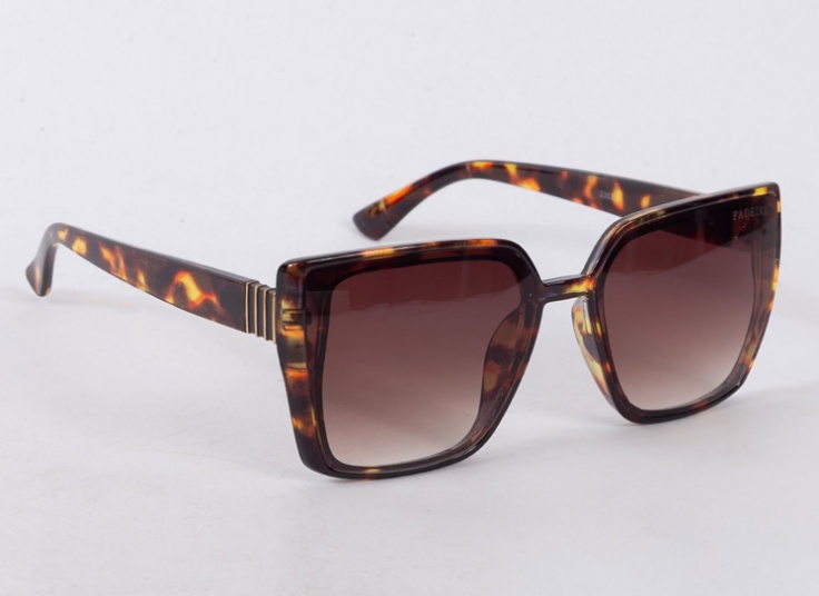 عینک آفتابی زنانه Fadeinr مدل 3363