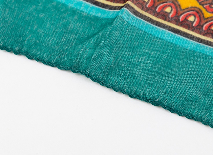 روسری سنتی حاشیه ساده