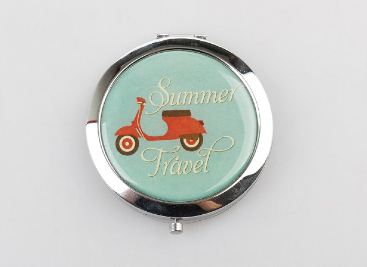 آینه جیبی زوم دار Patterned