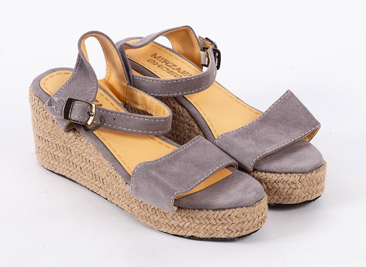 صندل زنانه لژدار