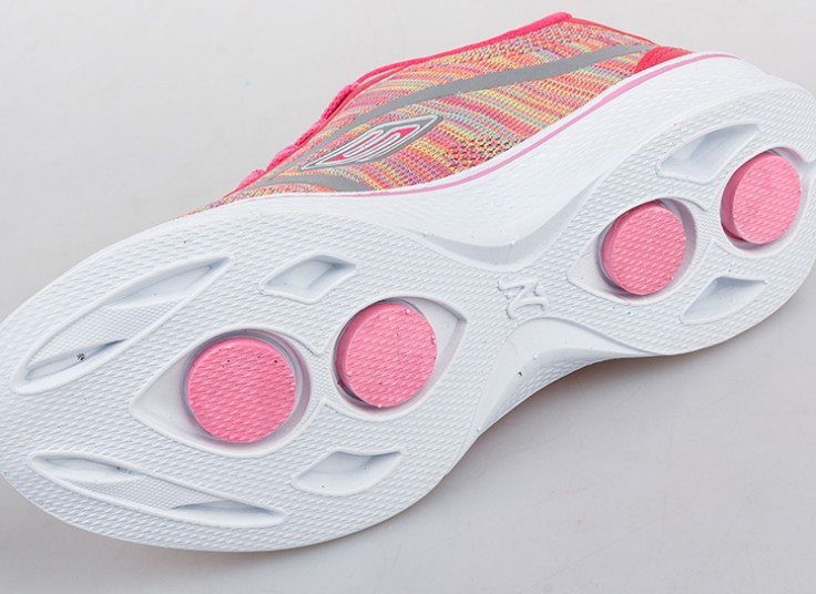 کتانی زنانه طرح Skechers مدل GO CITY