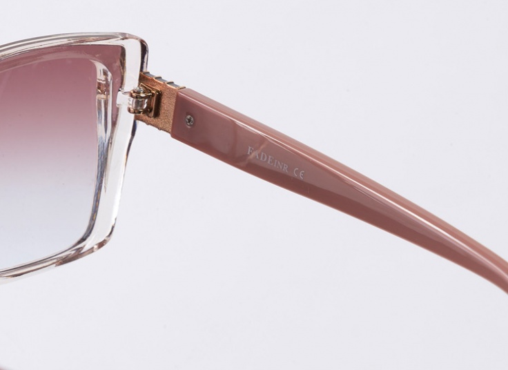 عینک آفتابی زنانه Fadeinr مدل 3363