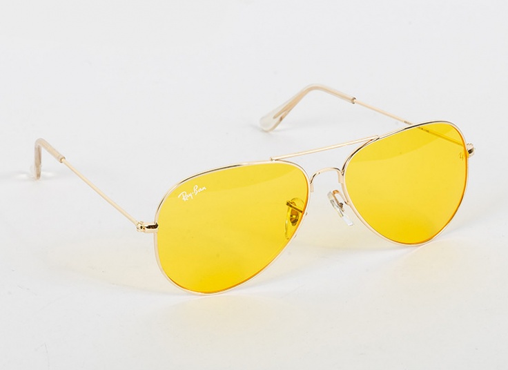 عینک خلبانی طرح Ray-Ban