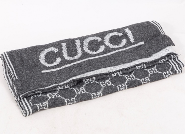 شال بافت زنانه Gucci