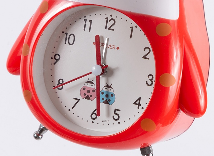 ساعت‌ رومیزی زنگ‌دار