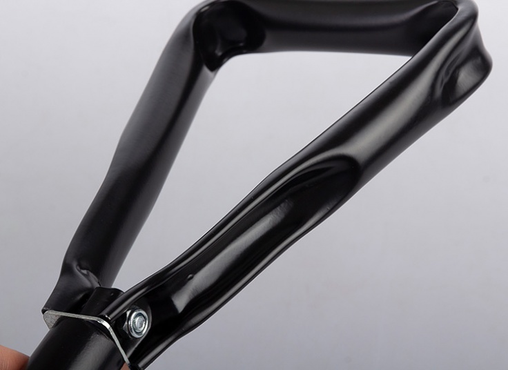 بیلچه تاشو چندکاره