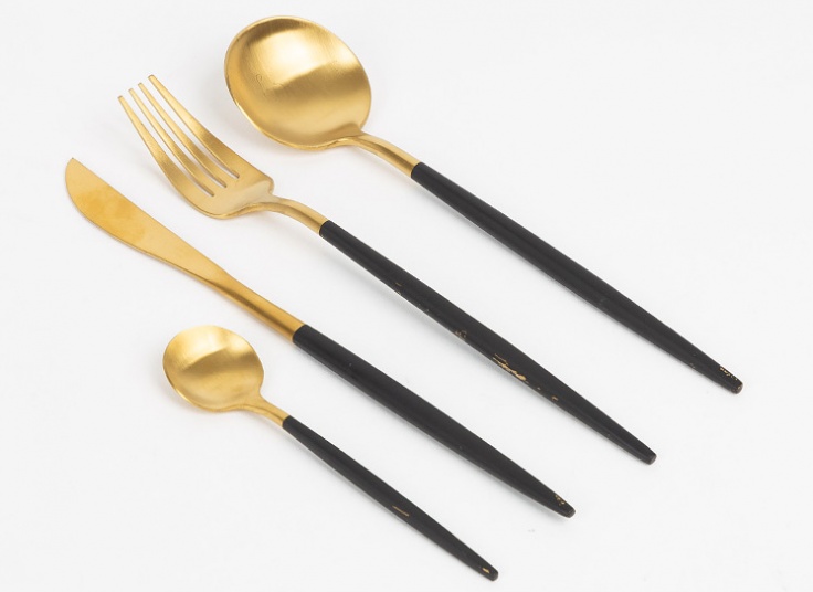 ست 4 عددی قاشق چنگال طلایی