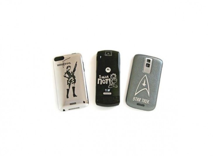 تخفیف 55 درصدی حک لیزر پشت لپ تاپ و تبلت و موبایل