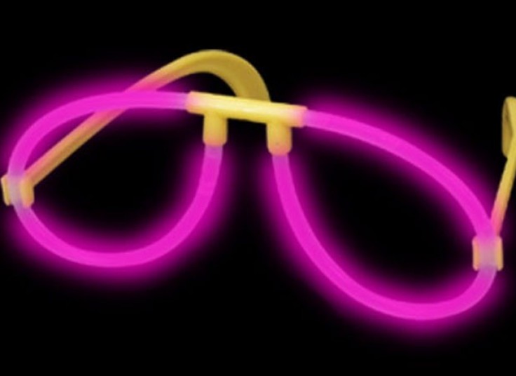 تخفیف 44 درصدی عینک درخشان جادویی popglo